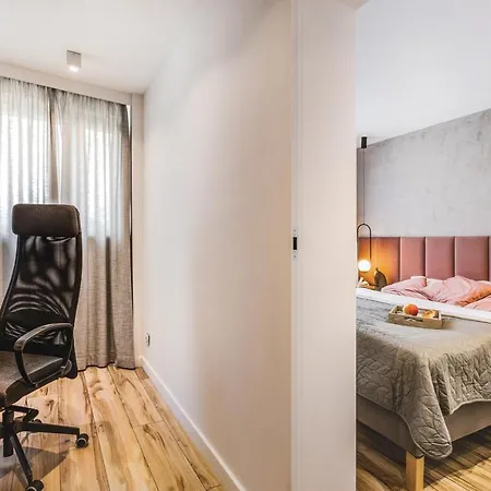 Stylowa Oaza W Sercu Miasta Lägenhet